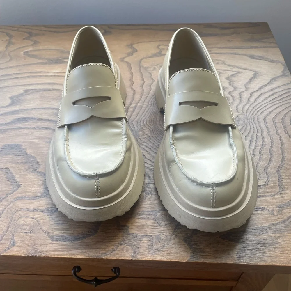 Camper Cream Women's Loafers - Picture 3 of 5
